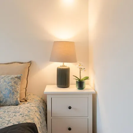 Host Wise - Large Colourful Flats - Ace Location * Βίλα Νόβα ντε Γκάια