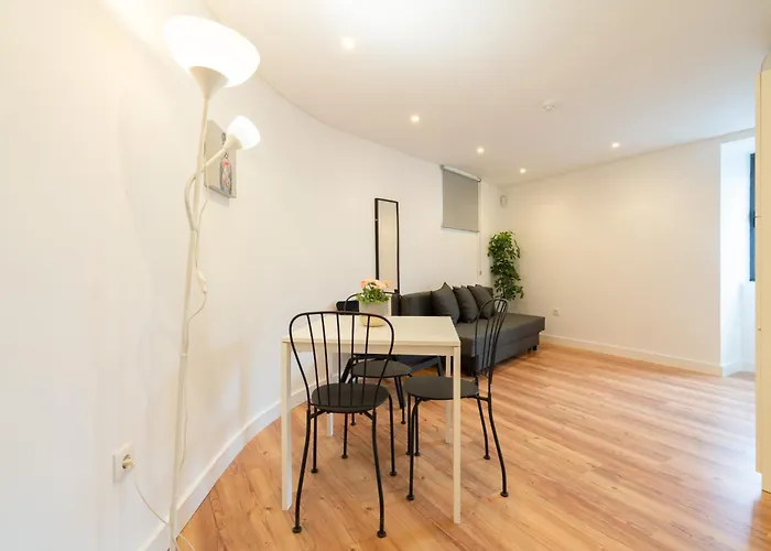 公寓 Host Wise - Large Colourful Flats - Ace Location *